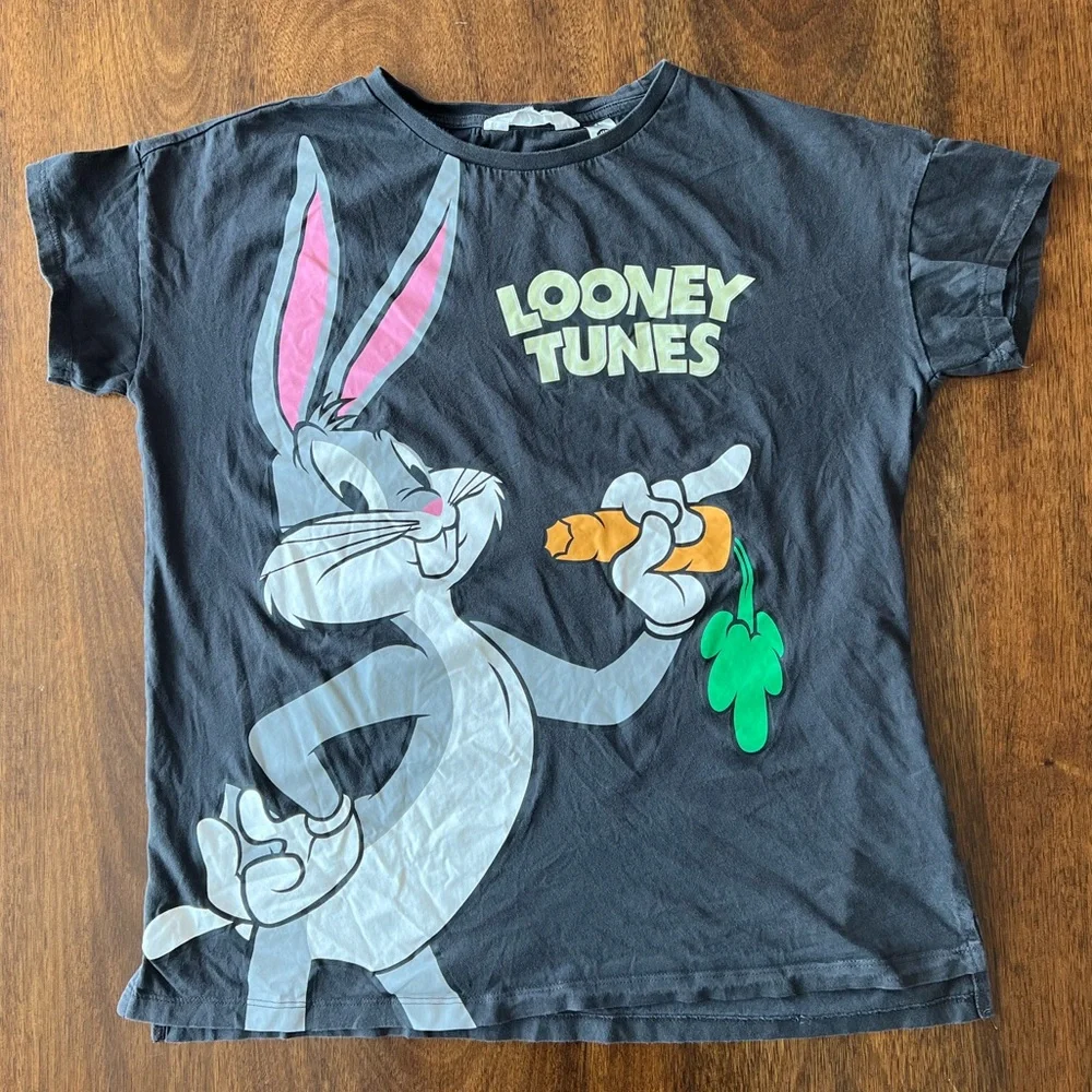 Looney Tunes shirt